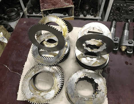 <p><strong>Без применения фрикционных материалов различного назначения невозможно решить вопросы управления